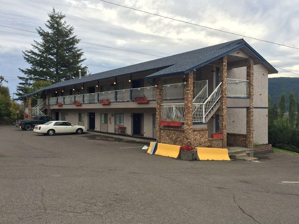 Drummond Lodge Williams Lake Exterior photo
